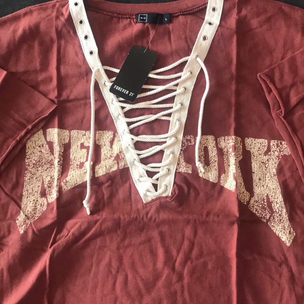 Forever 21 short sleeve graphic tee